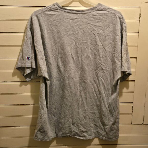 Champion T-Shirt Mens 2XL Lynbrook Titans Lacrosse Gray Short Sleeve Graphic - Picture 3 of 3